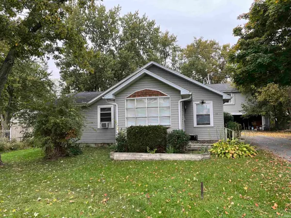 514 & 516 W Mercer, Hartford City, IN 47348