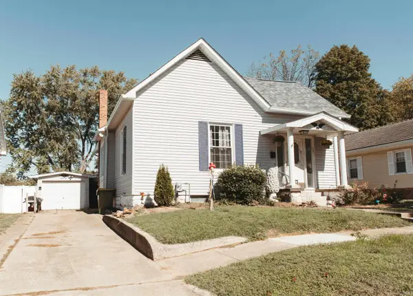 710 W 5th Street, Bicknell, IN 47512