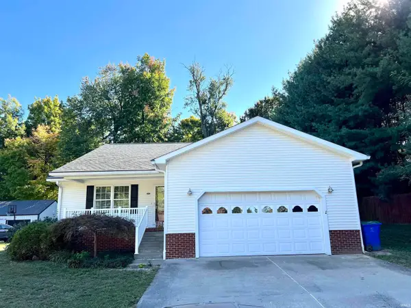 605 W Christian Street, Princeton, IN 47670