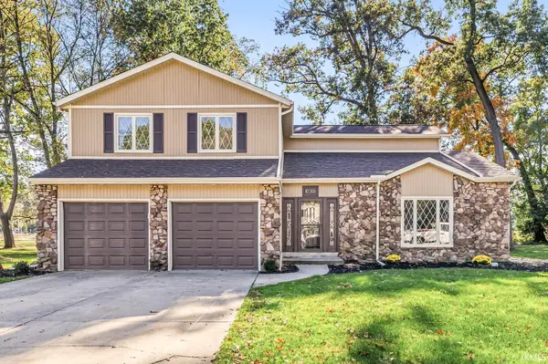 16066 Baywood Lane, Granger, IN 46530