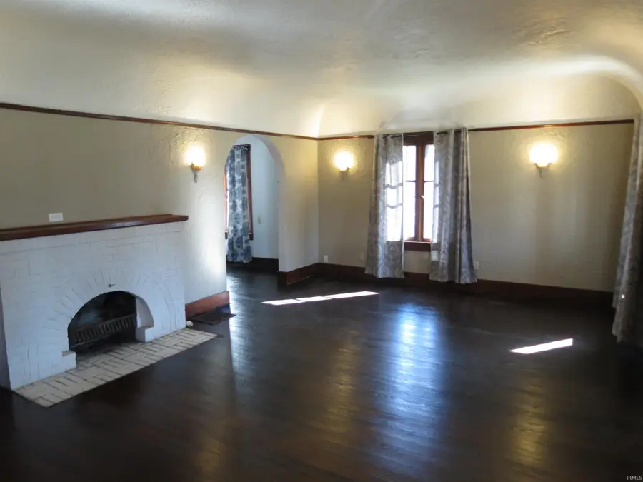 311 S Broadway, Peru, IN 46970 - #2