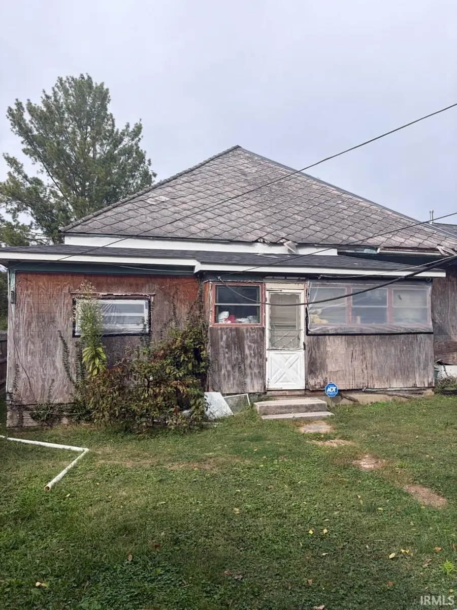 1524 18th Street, Bedford, IN 47421 - #2