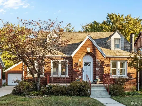 204 E 3rd Street, Huntingburg, IN 47542