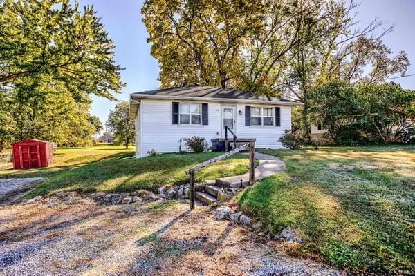 916 S 8th Street, Boonville, IN 47601