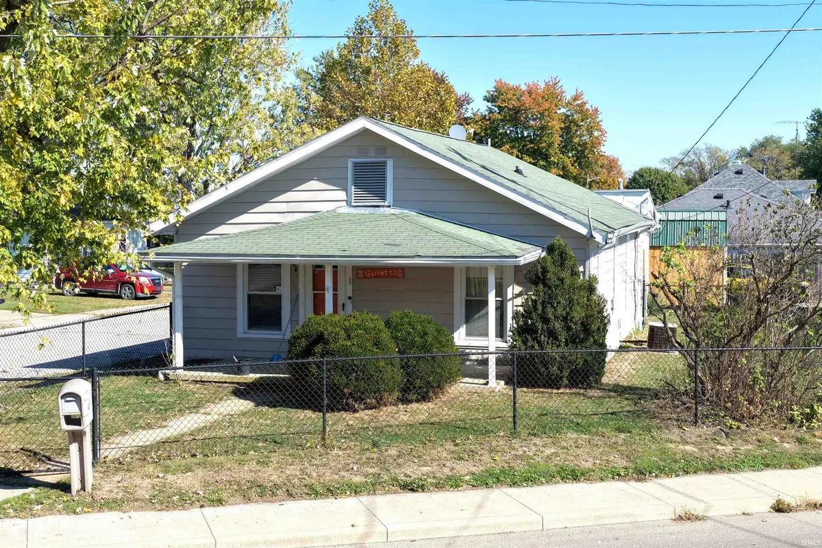 206 Lincoln Ave, Bedford, IN 47421 - #1