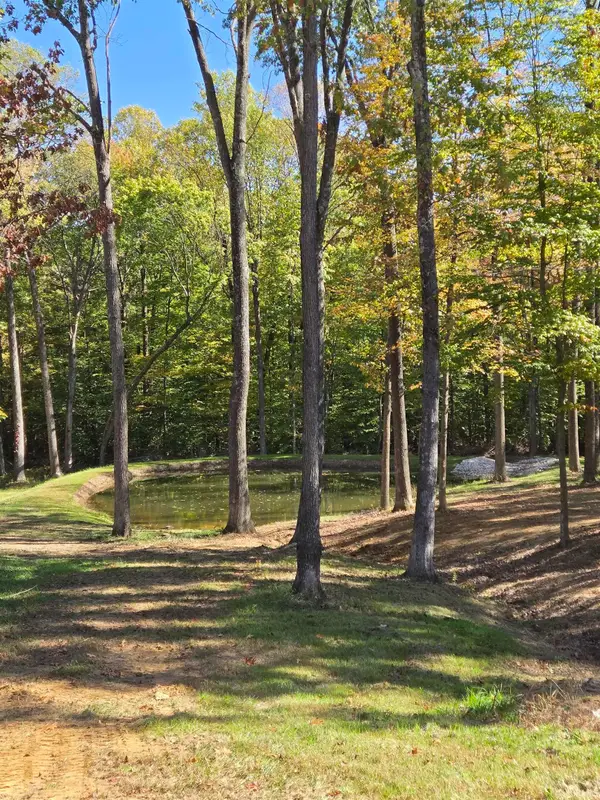 8900 N Newark Road, Solsberry, IN 47459