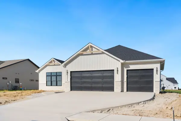4824 Silverstone Passage, Fort Wayne, IN 46818