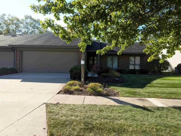 2515 E Saint Thomas Point #South 33, Fort Wayne, IN 46815