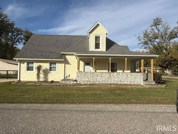 1326 W Crandall Street, Mitchell, IN 47446