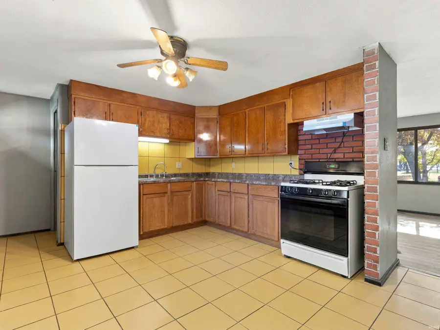 1505 James Place, Goshen, IN 46526 - #3
