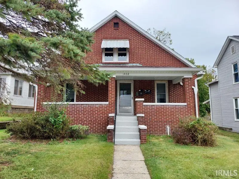 1432 Vine Street, Jasper, IN 47546 - #3
