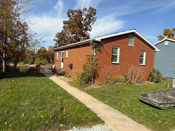 15786 Menominee Drive, Plymouth, IN 46563