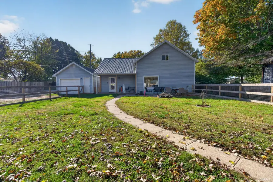 605 E Jackson Street, Flora, IN 46929 - #3