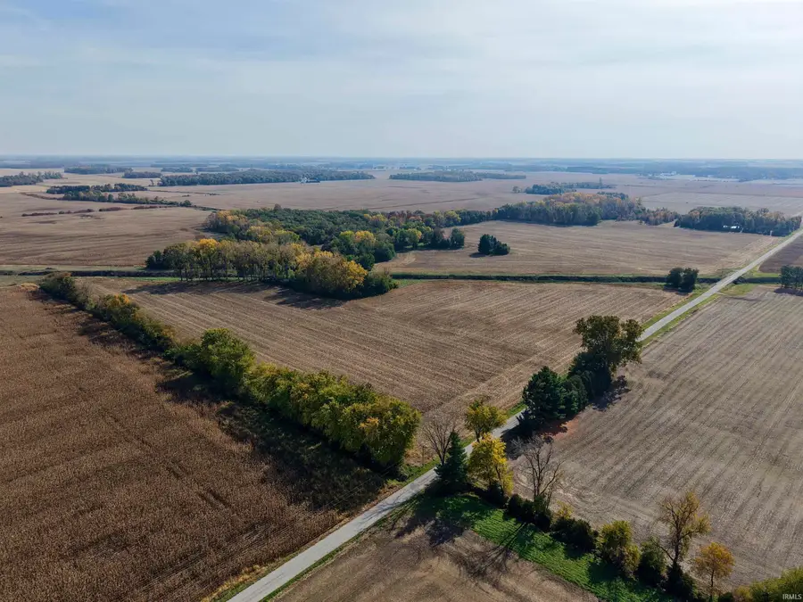 1484 N 1000 W, Medaryville, IN 47957 - #3