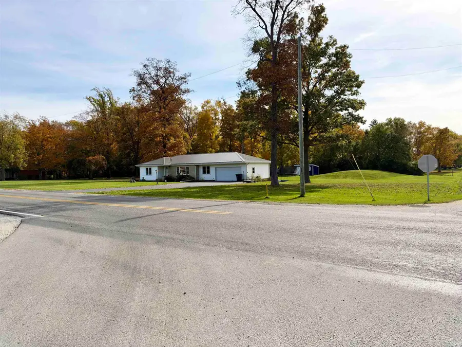 521 E State Road 124 Highway, Wabash, IN 46992 - #3