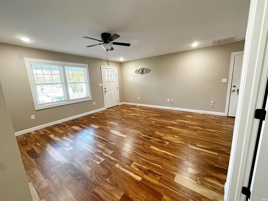 4 Cindy Kay Drive, Washington, IN 47501 - #2