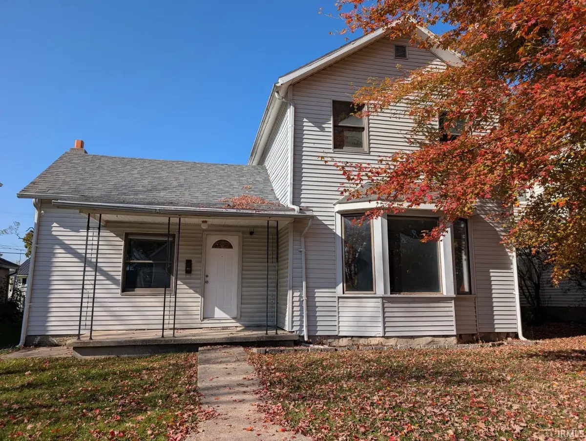 118 S Guilford Street, Garrett, IN 46738 - #1