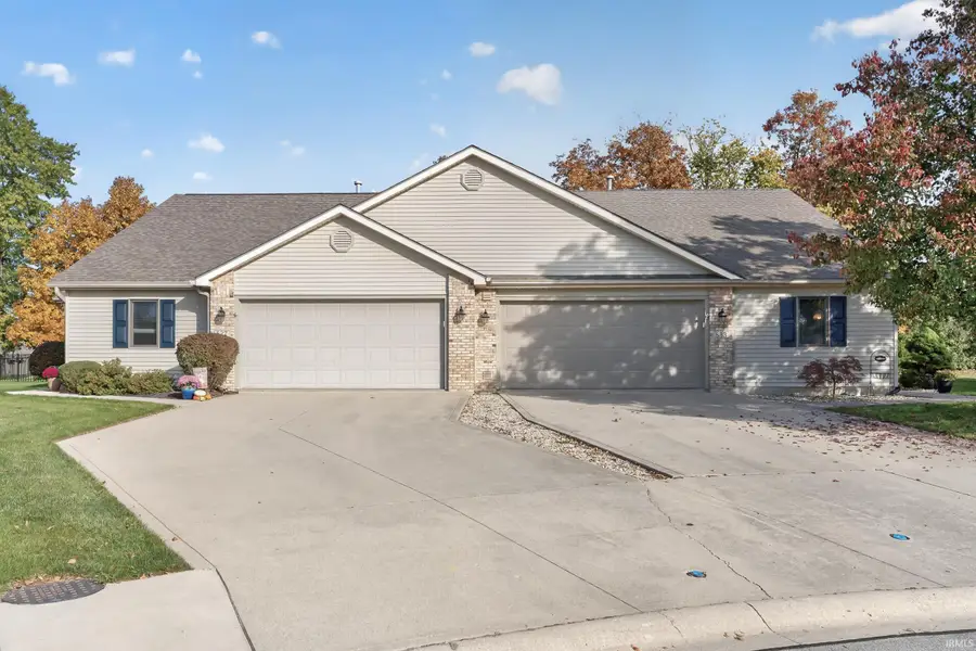 827 Dove Nest Cove, Fort Wayne, IN 46825 - #2
