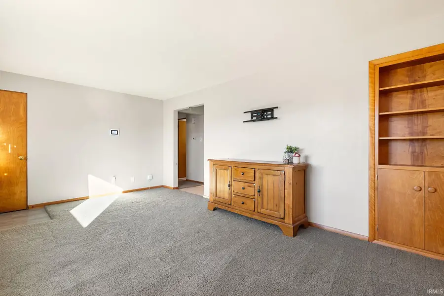 542 W 12th Street, Mishawaka, IN 46544 - #3