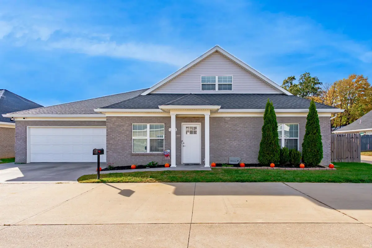 2630 Pecan Trace, Evansville, IN 47715 - #1