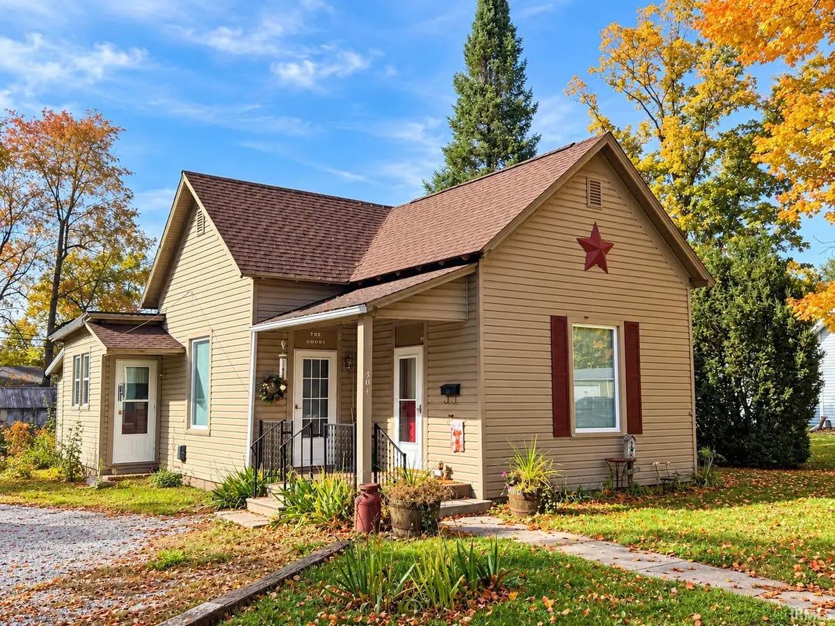 304 S 1st Street, North Manchester, IN 46962 - #1