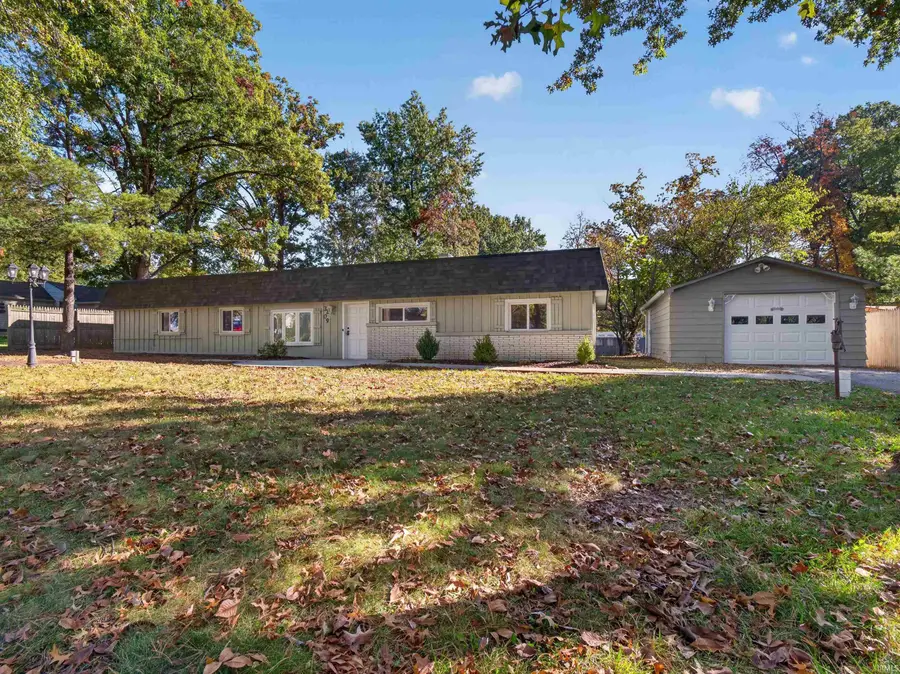 3209 Westlawn Drive, Fort Wayne, IN 46804 - #3