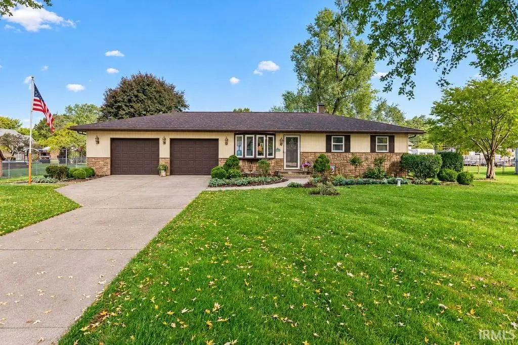 12395 Carleton Drive, Mishawaka, IN 46545 - #1