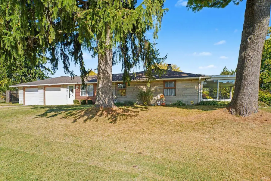 2021 S Walnut Street, South Bend, IN 46613 - #3