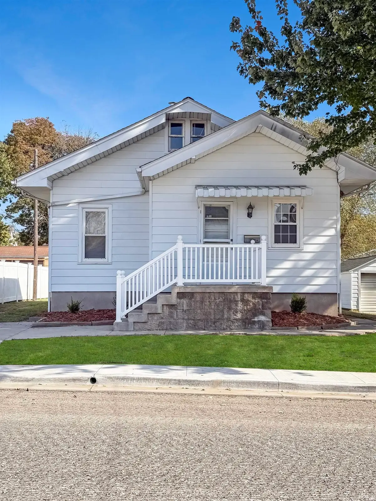 1418 Vine Street, Jasper, IN 47546 - #1