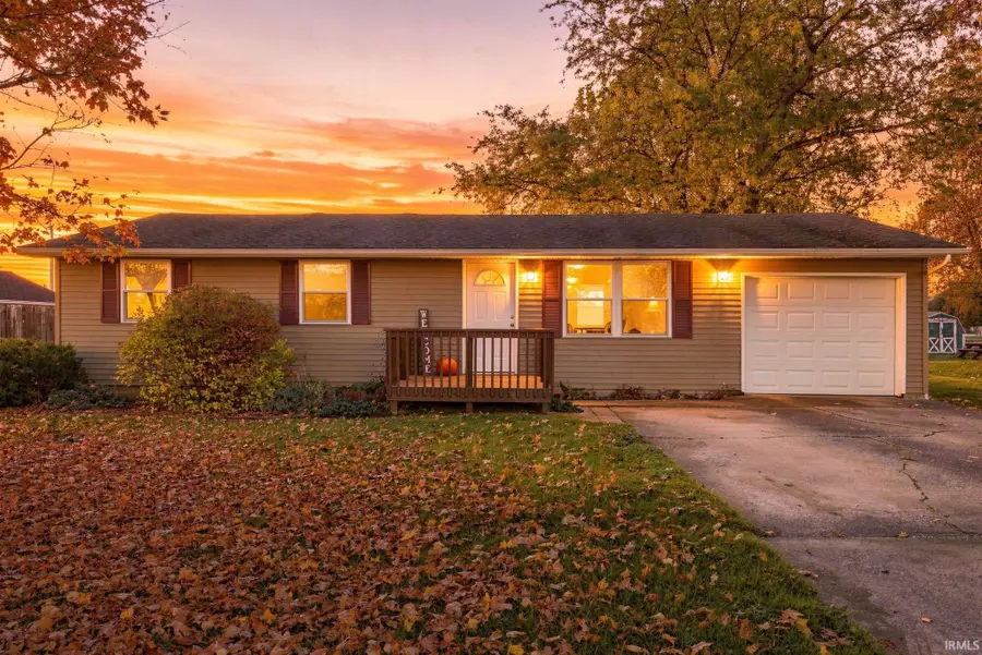 337 W Pleasant St, Churubusco, IN 46723 - #2