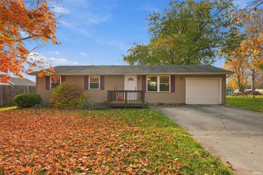 337 W Pleasant St, Churubusco, IN 46723 - #3