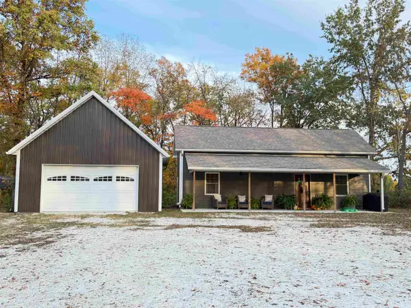 180 W Covered Bridge Road, Attica, IN 47918