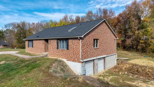16947 N County Road 550 E, Dale, IN 47523