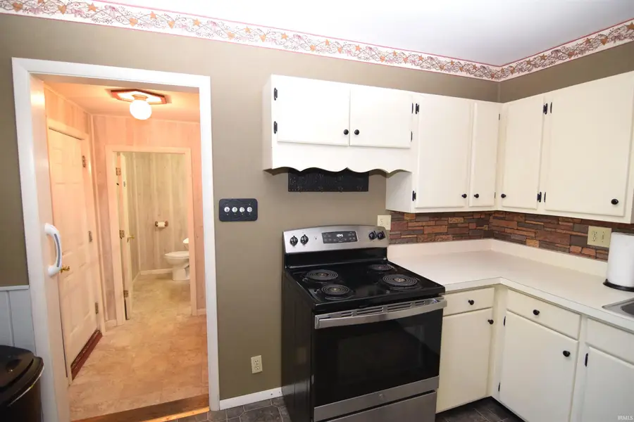 3701 N Linden Street, Muncie, IN 47304 - #3