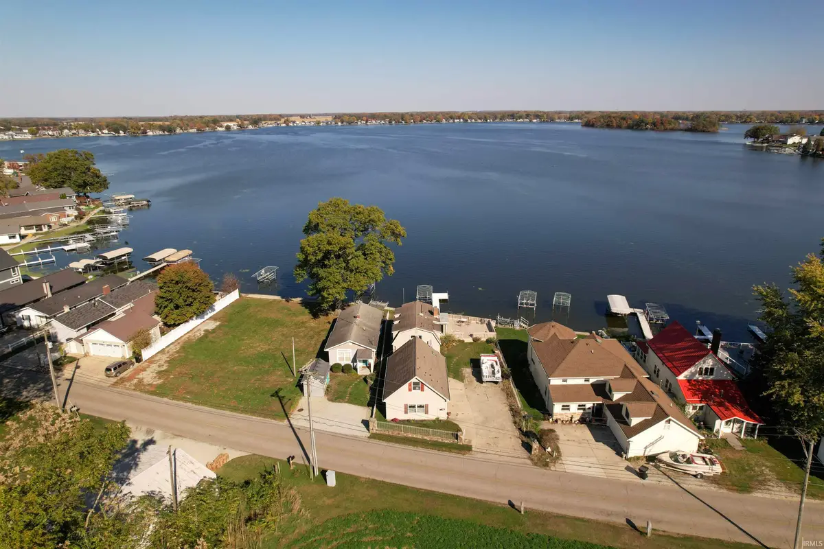 2215 Westside Road, Rochester, IN 46975 - #1