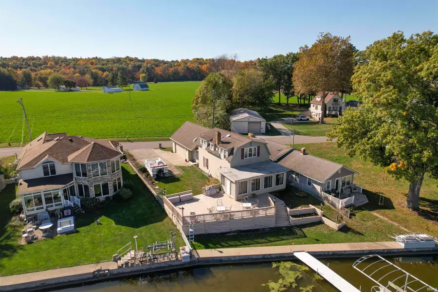 2215 Westside Road, Rochester, IN 46975 - #2