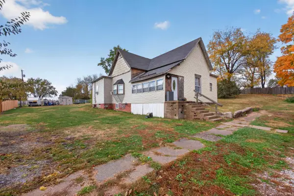 420 E Plum Street, Linden, IN 47955