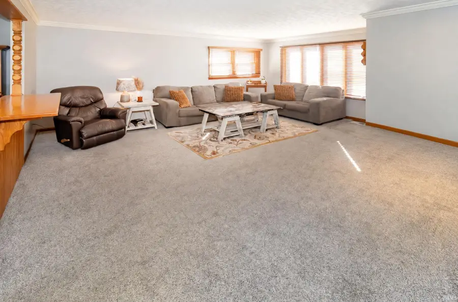 9606 Manor Lane, Mount Vernon, IN 47620 - #3