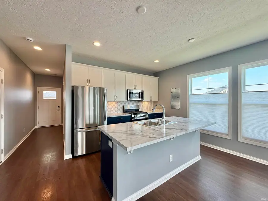 4633 Chelmsford Drive, Newburgh, IN 47630 - #2