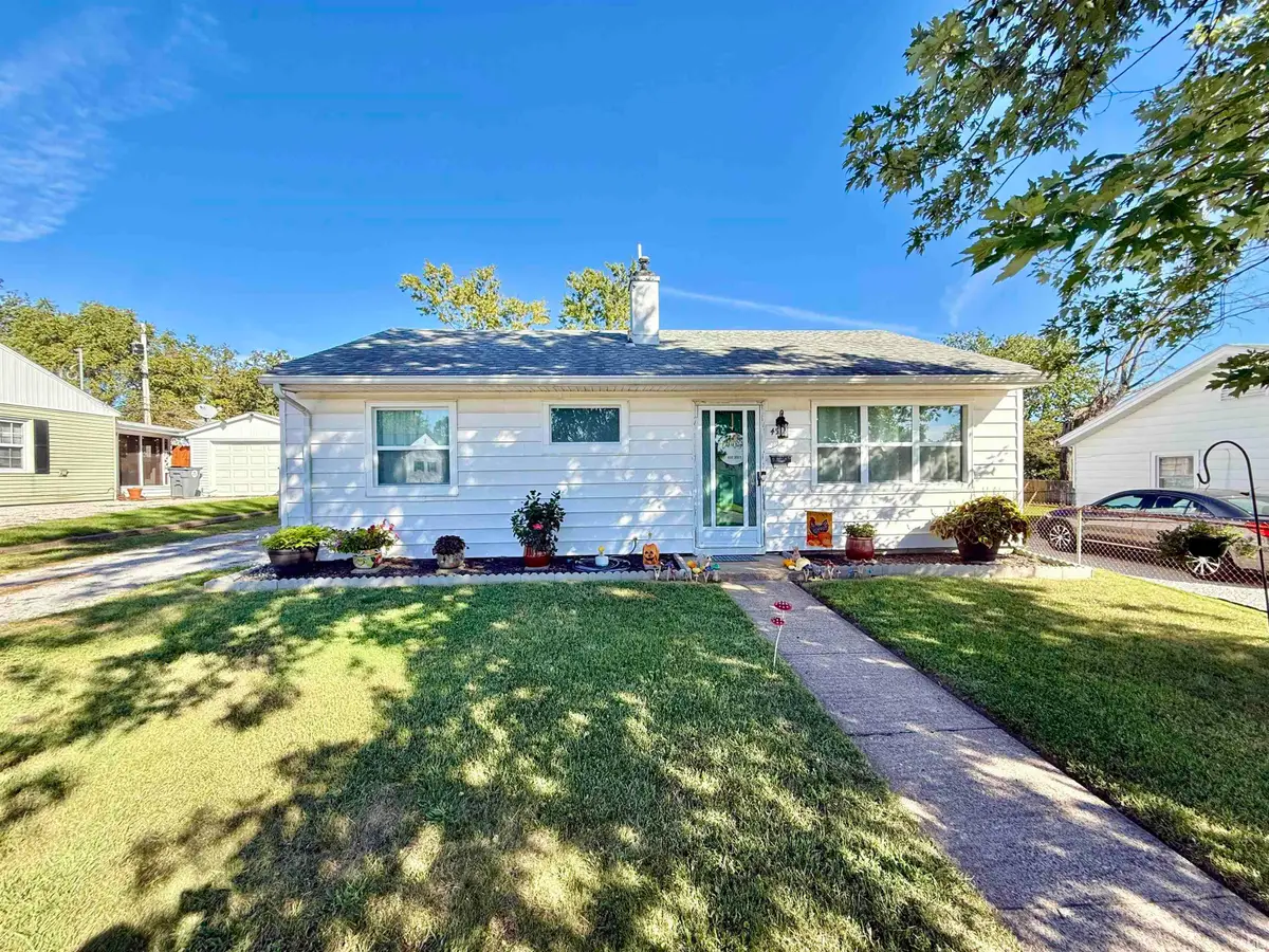 4917 Sherbrooke Road, Evansville, IN 47710 - #1