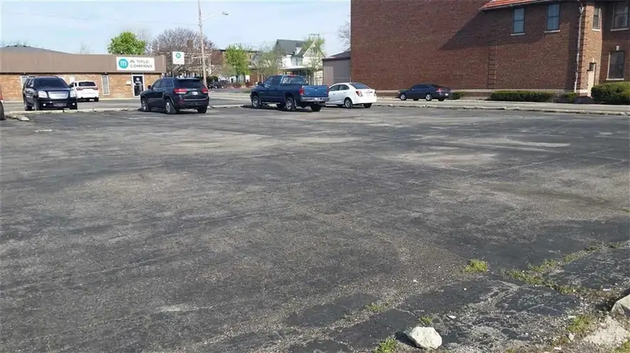 400 S 14th Street S, New Castle, IN 47362 - #2