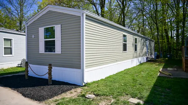 31 Blue Water Drive, Cicero, IN 46034