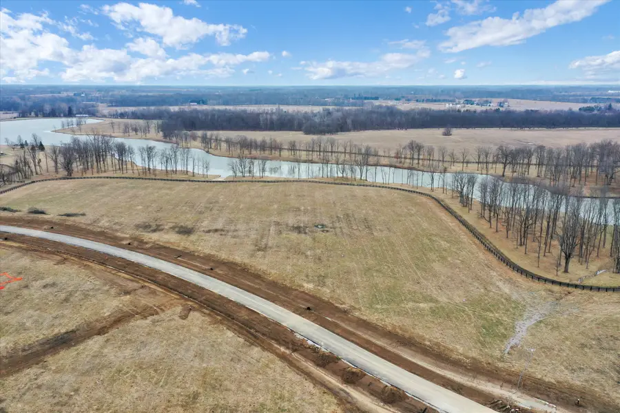 9635 Windy Hills Drive, Zionsville, IN 46077 - Image #3