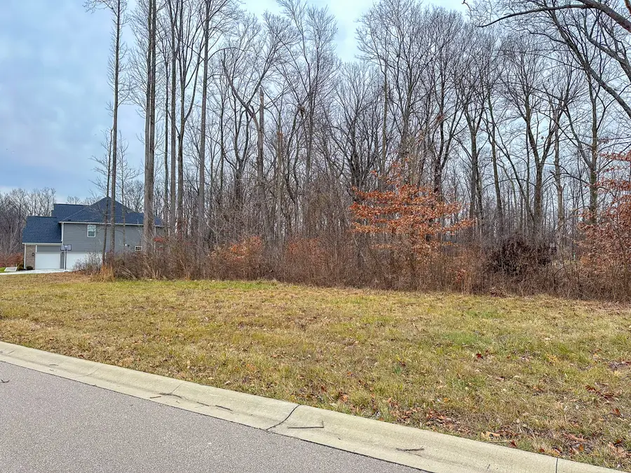 5179 Oak Ridge Trail, Columbus, IN 47201 - Image #3