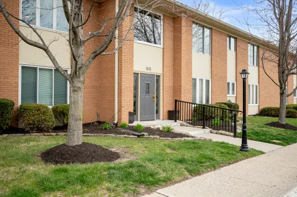 505 W Hunters Drive #D, Carmel, IN 46032