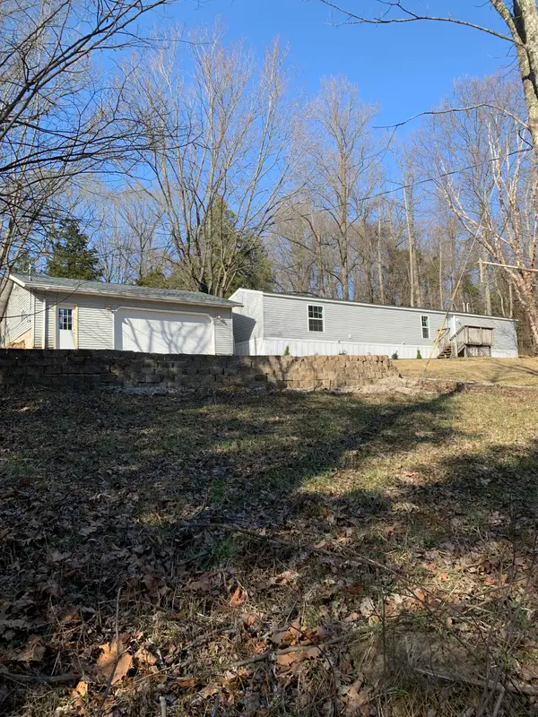 7950 W Howard Road, Bloomington, IN 47404