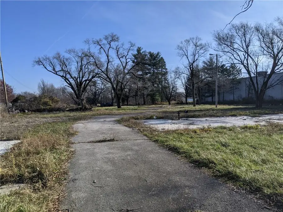 3614 S Scatterfield Road, Anderson, IN 46013 - Image #3