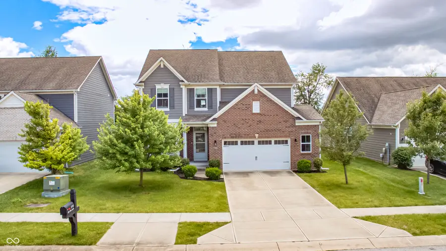 5745 Sly Fox Lane, Indianapolis, IN 46237 - Image #2