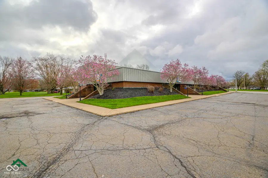 2976 N Scatterfield Road, Anderson, IN 46012 - #3