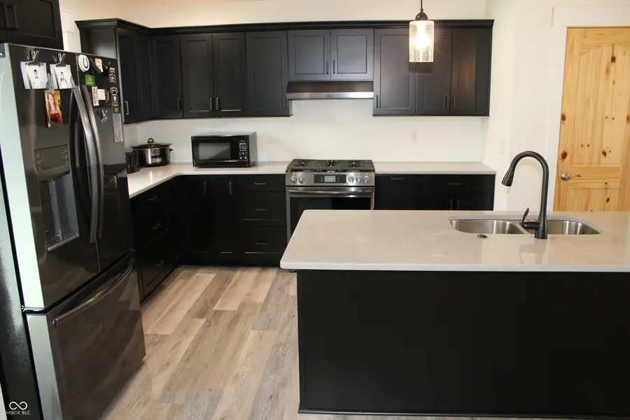 408 E College Street, Bainbridge, IN 46105 - Image #3